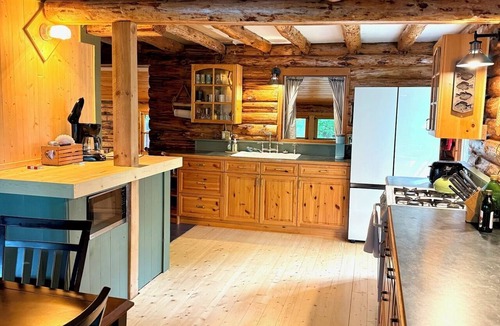 Pequot Lakes Cabin | Lakeside Log Cabin near Nisswa & Pequot Lakes - 3 bedroom
