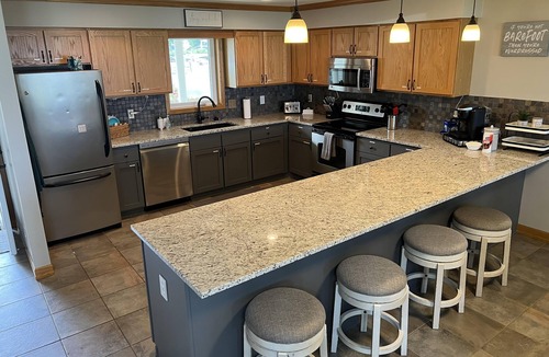 Onamia House | Lakeside Retreat at Izatys - Unit #230 – The Perfect Getaway for All Seasons!