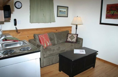Minocqua Cabin | Lakeview 4,Lake Front Suite