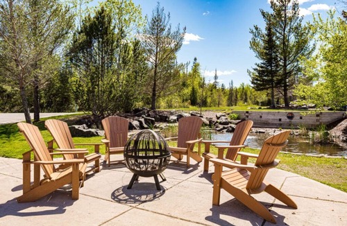Two Harbors Apartment | Lakeview At The Lodge Two Bedroom Suite