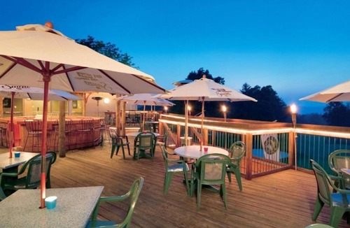 Cheat Lake Apartment | Lakeview Golf Resort Studio w Pool, BBQ & Fitness