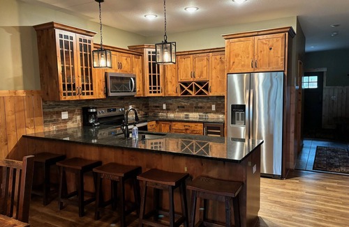 Pequot Lakes Resort | Lakeview Home with Dock on the Whitefish Chain, Outdoor Pool, Pickleball & More