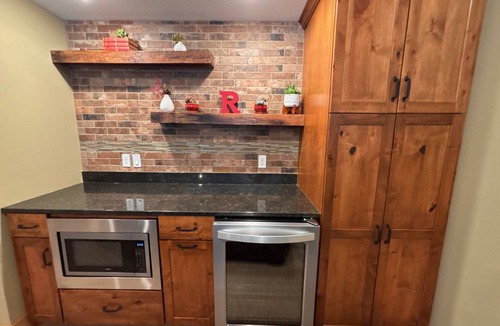 Pequot Lakes Resort | Lakeview Home with Dock on the Whitefish Chain, Outdoor Pool, Pickleball & More