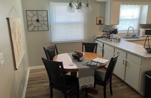 Green Bay Condo | Lambeau Flats Lower 2-Bedroom Condo in Green Bay