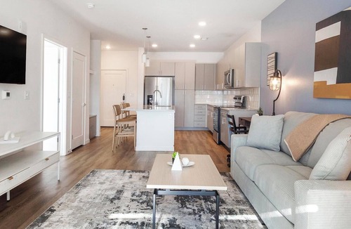 Northgate Apartment | Landing | Amazing 1BD, Gym, Pool