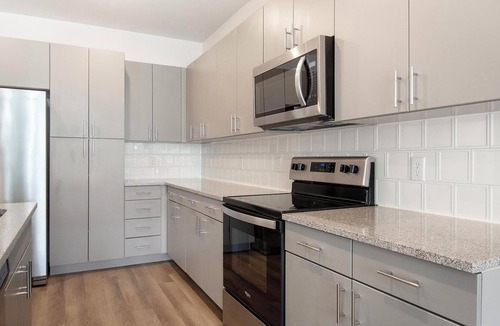 Northgate Apartment | Landing | Amazing 1BD, Pool, Gym