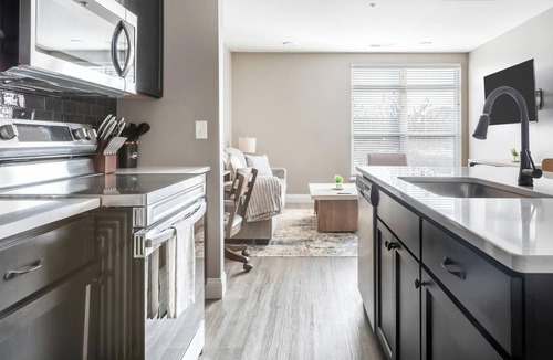 Downtown Columbus Apartment | Landing | Amazing 1BD, Clubhouse, Yoga Studio