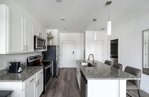 Downtown Columbus Apartment | Landing | Amazing 1BD, Gym