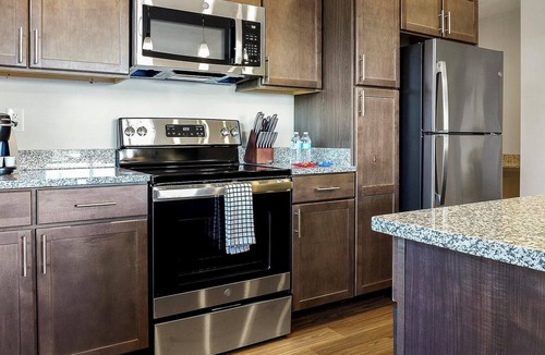 Cartersburg Apartment | Landing | Amazing 2BD, Gym, Clubhouse