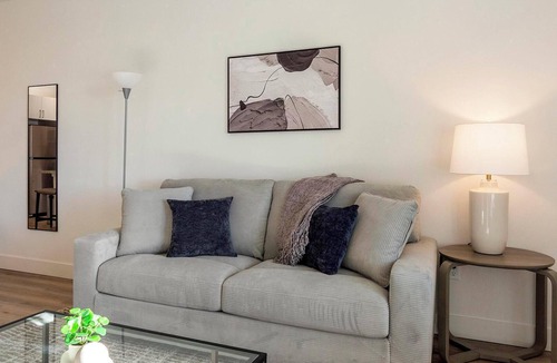 Firestone Apartment | Landing | Amazing 2BD, Gym, Clubhouse