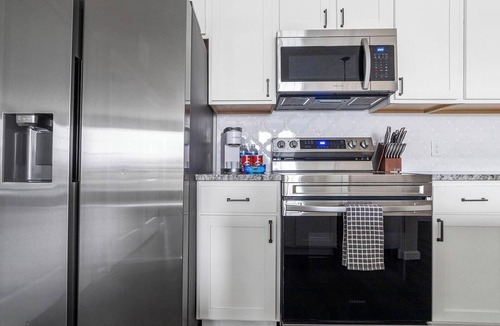 Preserve North Apartment | Landing | Amazing 2BD, Pool, Gym