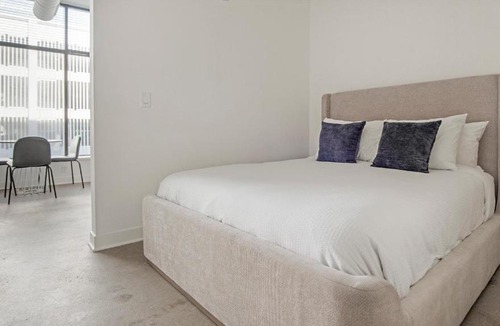 Downtown St. Louis Apartment | Landing Apartments - Ballpark Heights