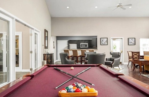 Fort Wayne Apartment | Landing at The Reserve at Dawson's Creek - 3 Bedrooms in Downtown Fort Wayne