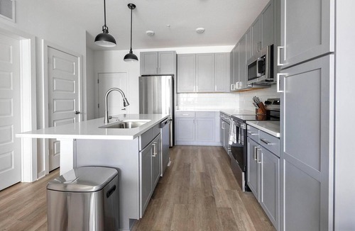 Broomfield Apartment | Landing | Beautiful 1BD, Yoga Studio, Gym