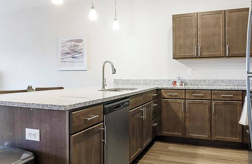 Cartersburg Apartment | Landing | Chic 1BD, Gym, Clubhouse