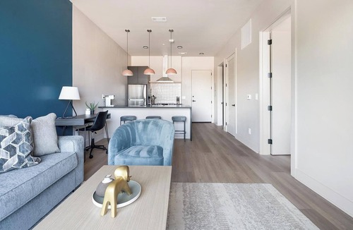 Inglewood Apartment | Landing | Chic 1BD, Rooftop Lounge