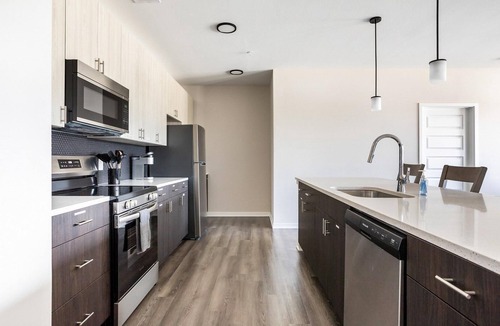 Near Northside Apartment | Landing | Incredible 2BD, Pool, Gym