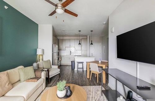 Covington Apartment | Landing | Modern 1BD, Clubhouse, Gym