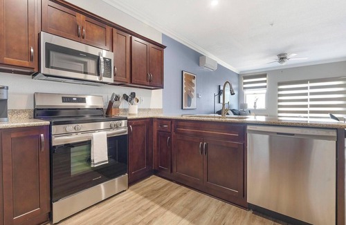 Johnstown Apartment | Landing | Modern 2BD, Clubhouse, Yoga Studio