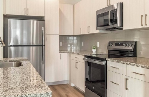 Firestone Apartment | Landing | Modern 2BD, Clubhouse, Gym
