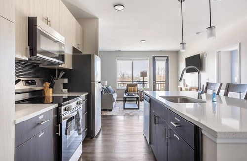 Near Northside Apartment | Landing | Spectacular 1BD, Pool, Gym