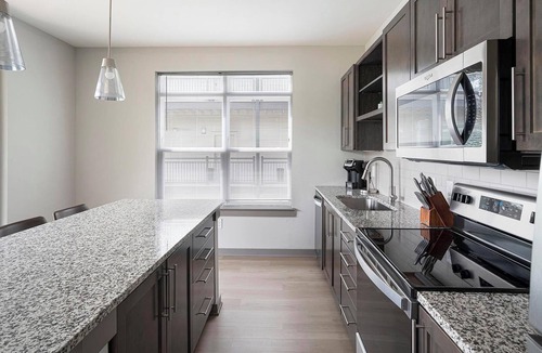 Talbot's Corner Apartment | Landing | Spectacular 1BD, Pool, Gym