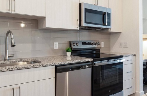 Firestone Apartment | Landing | Spectacular 1BD, Clubhouse, Gym