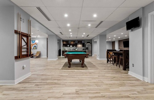 Financial District Apartment | Landing | Spectacular Studio, Pool, Yoga Studio