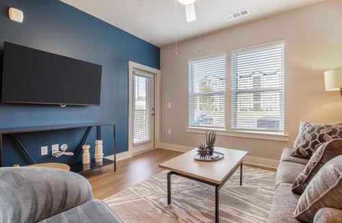 Santa Rosa Beach Apartment | Landing Stunning 1BD Gym Clubhouse