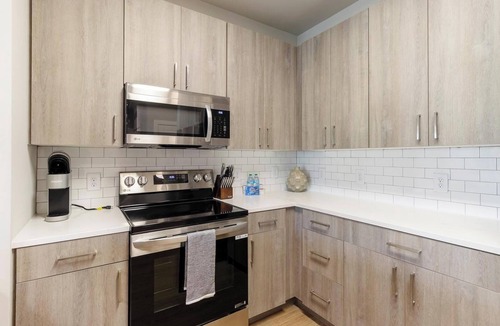 Santa Rosa Beach Apartment | Landing | Stylish 2BD, Gym, Clubhouse