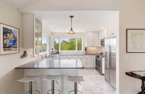 Gloucester House | Lanesville 4BR Fully Renovated Home Oceanfront Deck w/Grill+Outdoor Shower!