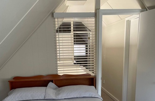 Mears Cottage | LaNoue Cottage