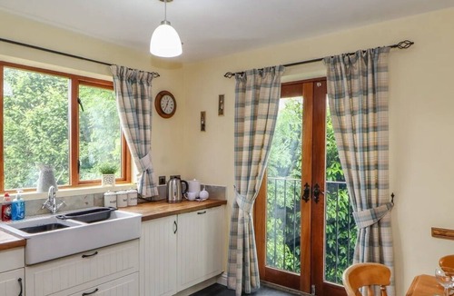 Coniston Cottage | Large, Comfortable Cottage, Centrally located in this beautiful National Park.
