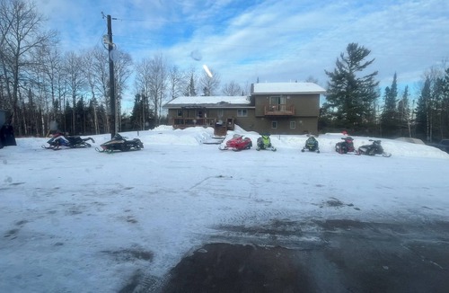 Waasa Township House | Large fully furnished,centrally located northern Minnesota retreat .