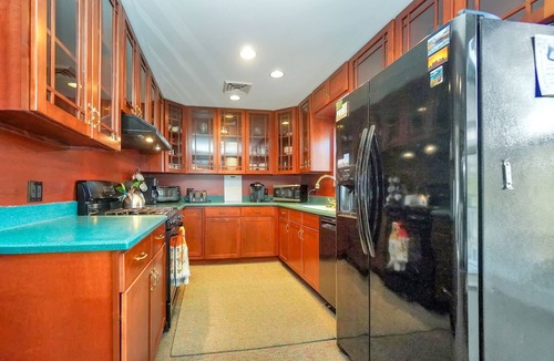 Oxford House | Large Home with indoor pool Close to Casino, Lakes, and Mountains