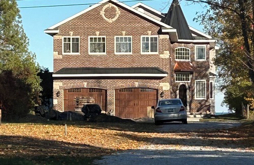Burtchville House | Large Lake house on Lake Huron, 7 bedrooms, 5.5 baths, great for family retreat.