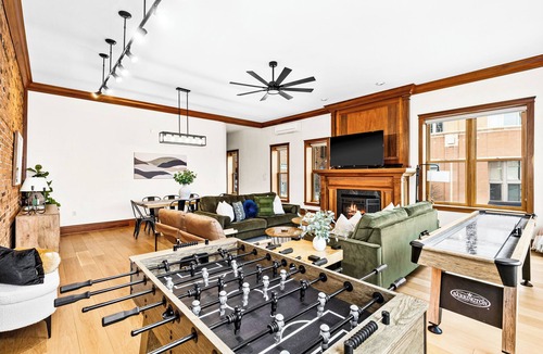 Downtown - Waterfront Condo | Large Lux Urban Retreat - Canal Park, Lakeview, Game Tables, Sleeps 8