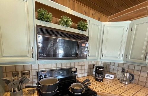 Elkhart Lake House | Large, private cabin for gatherings near famous Elkhart Lake