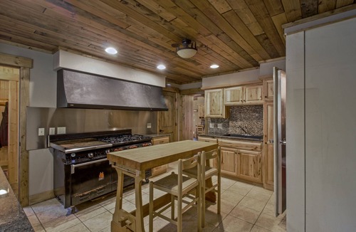 Remer House | Large, private lake property with lots of room! Perfect for families and groups