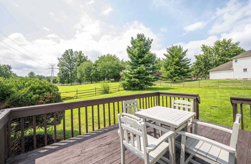 Mason House | Lark Meadow Retreat Sleeps 10!