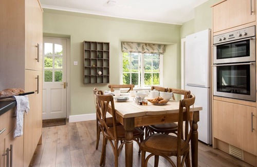 Cockburnspath Cottage | Laurel Cottage - sleeping 6 guests in 3 bedrooms