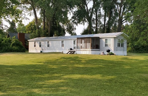 Cass Lake Cabin | Leech Lake-Beautiful View- lakeside