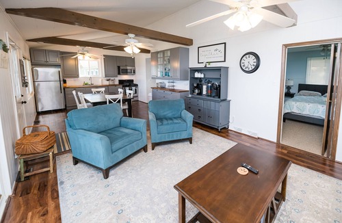 Lexington House | Lexington Beach house, On the water with private beach