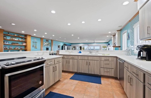 Port Sanilac House | Libby`s Cove - Swim spa open all year! kayaks&more