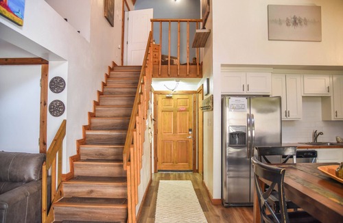 Red River Apartment | Lift's West #212 - Kokopelli Kondo