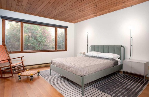 Monterey House | Light-Filled GB Oasis, Trails, Lake, Fireplace