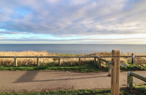 Seaham Cottage | LIGHTHOUSE ROOM, pet friendly, with a garden in Murton, County Durham