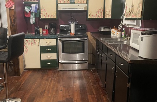 Bruno House | Little Creek 3 BR House