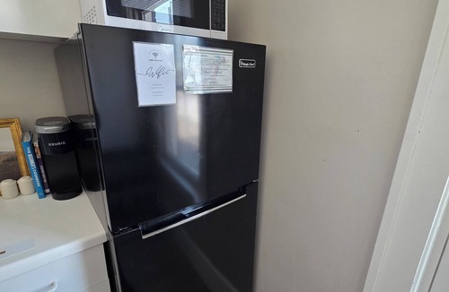 Highland Square Apartment | Little Duck Loft - Cozy Pet-Friendly Loft Apartment By Downtown Akron - W/Wifi