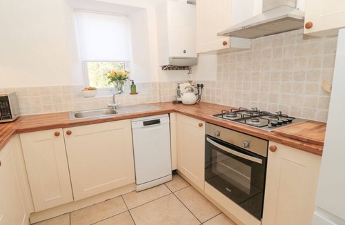 Bamburgh Cottage | Little Haven is near Bamburgh.